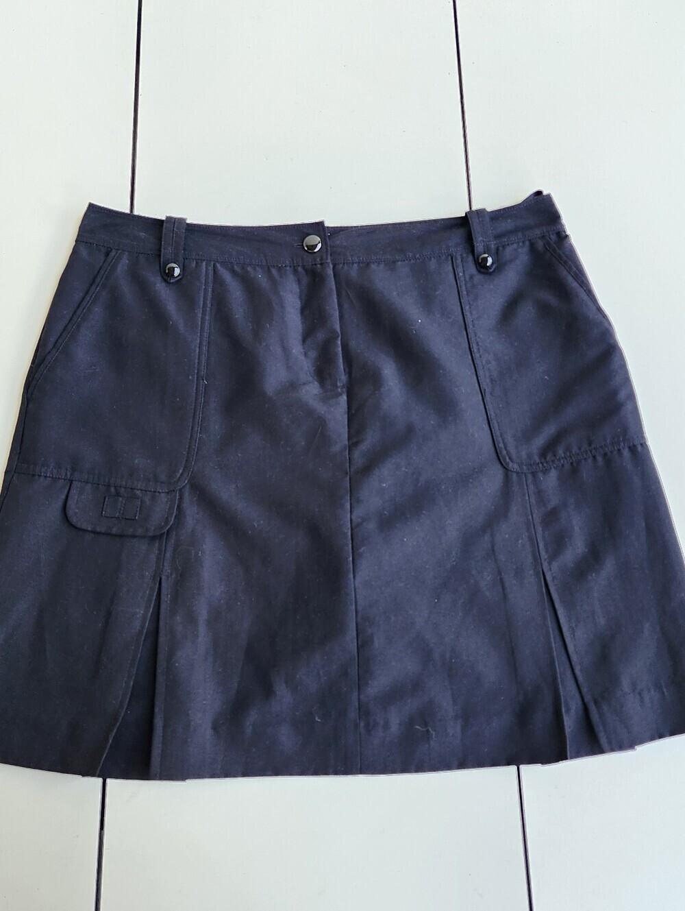 IZOD Golf Womens Mini Skirt Black Slit Detail Zipper Fly Pockets Belt Loops Sz 8